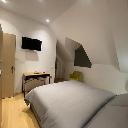Apartment Pog *
