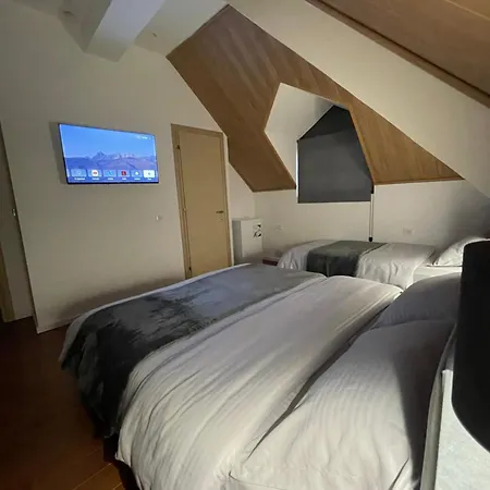 Apartment Pog