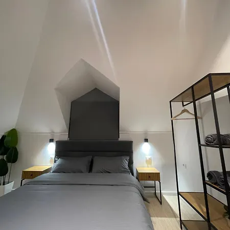 Pog Apartment *